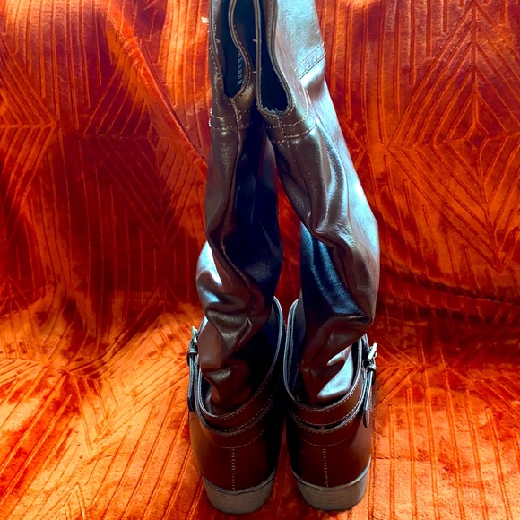 SO brown boots - Picture 4 of 4